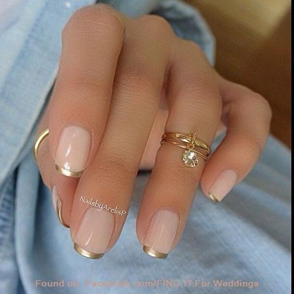 71020216-pink-nail-designs