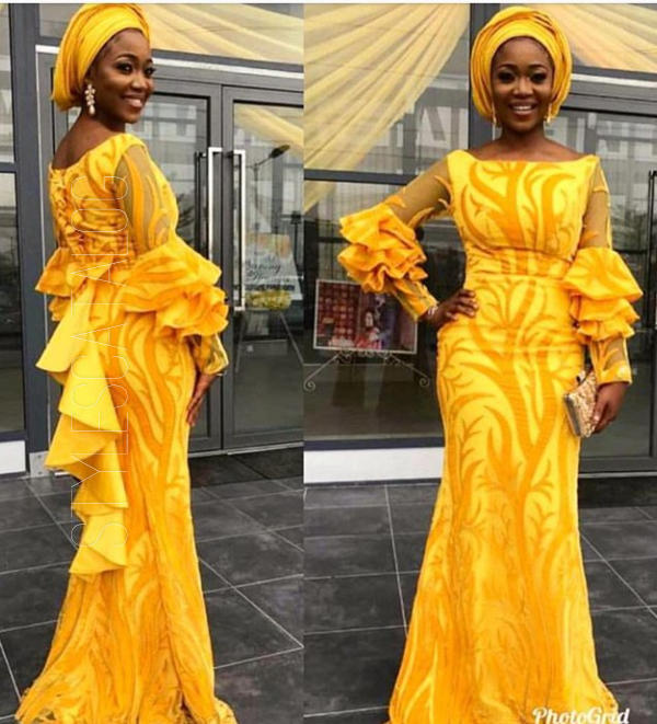 Look Classy And Mature To Your Next Occasion With These Yellow Fabric Styles (4)