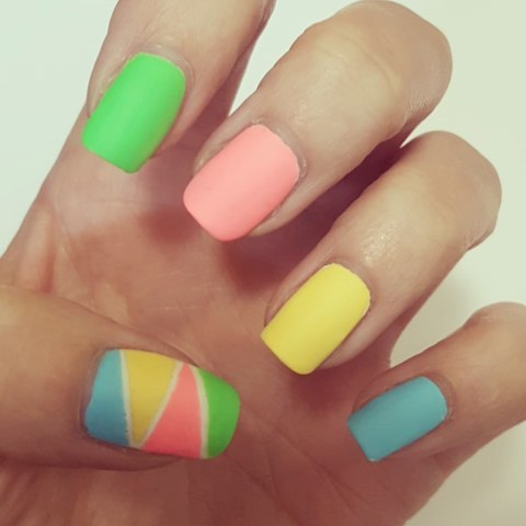 105 Photos: Multi Coloured Nails ~ New Trend and Best Designs