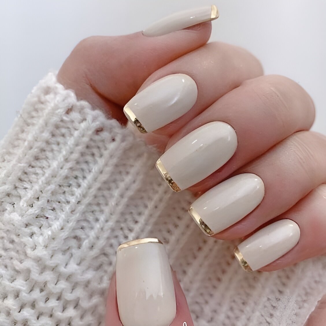 30 Simple Yet Cute Short Nail Designs You Can Rock Every Occasion - 243
