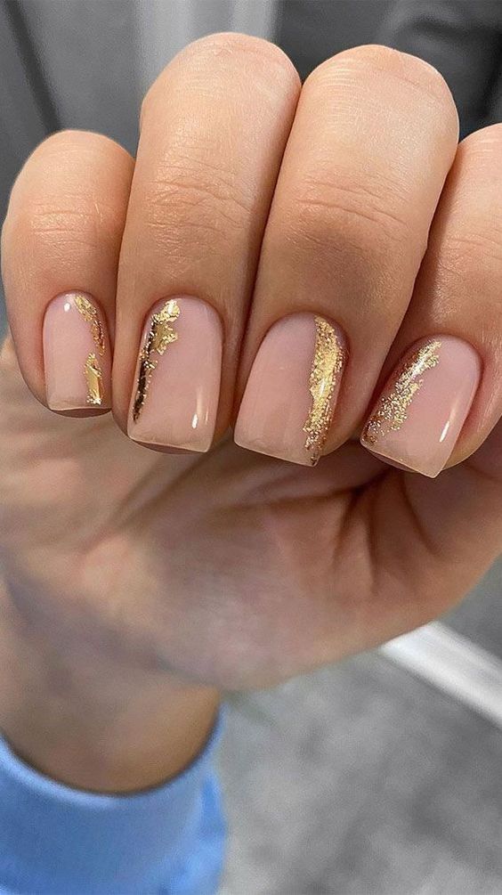 30 Simple Yet Cute Short Nail Designs You Can Rock Every Occasion - 247