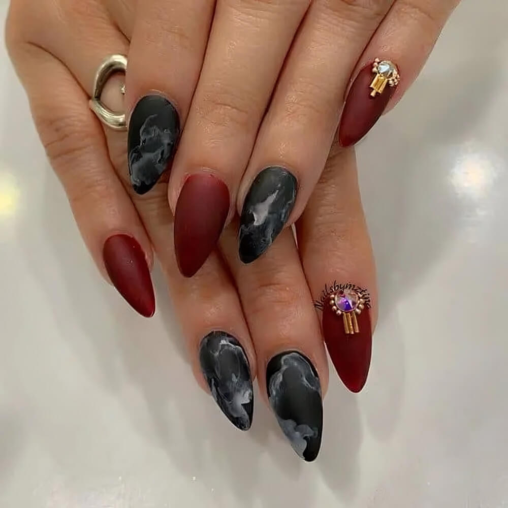 30 Gorgeous Mountain Peak Nails For Charming Girls - 239