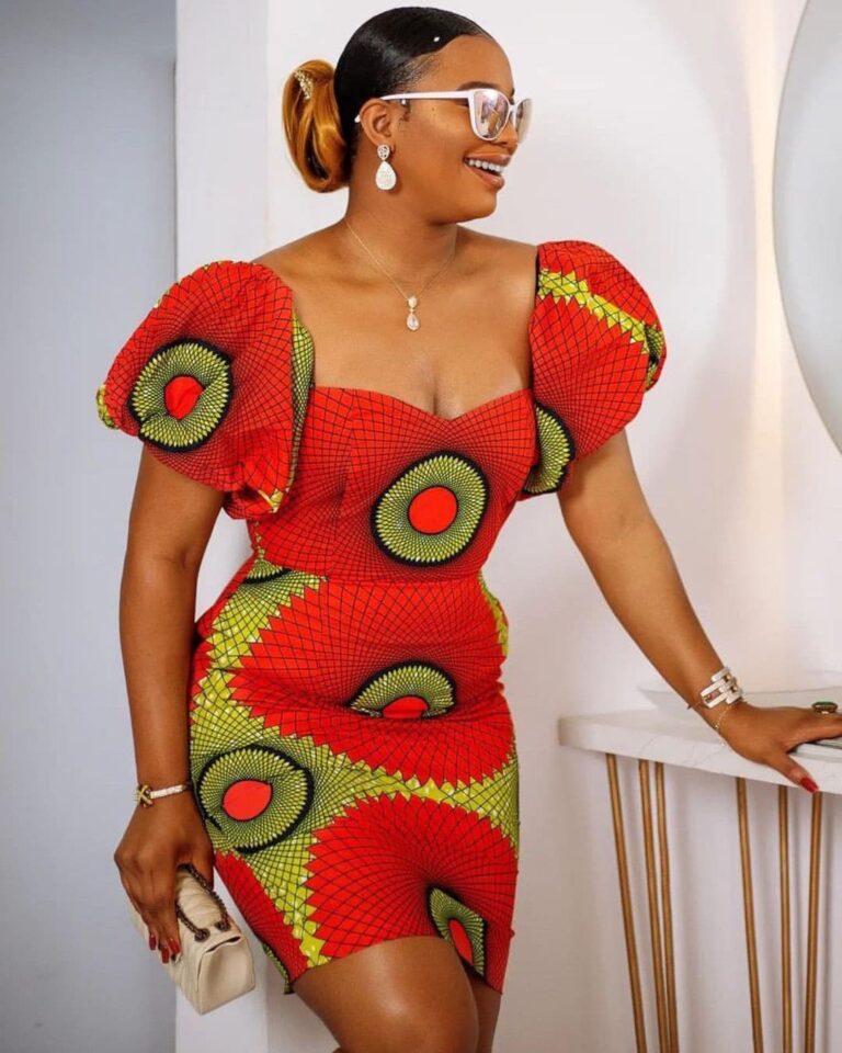 [GALLERY] The Latest Ankara Styles For Fashionable Ladies In 2024